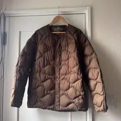 ユニクロ ホワイトマウンテニアリング ウルトラライトダウンジャケット S