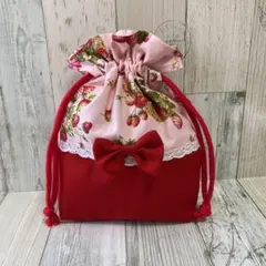 給食袋（巾着袋）マチあり　いちご柄リボンとレース　フェミニン　ハンドメイド