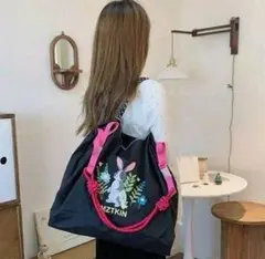 うさぎ 刺繍エコバッグ 大容量 ブラック うさぎ ナイロンバッグ 新品