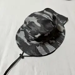 迷彩 グレー 紐付き 日よけ付き