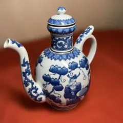 有田焼　花瓶　華山　華山萬右衞門窯　　耳付き花瓶　高さ20センチ　新品木箱入 有田焼 花瓶 華山 華山萬右衞門窯 耳付き花瓶 高さ20センチ