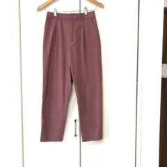 any sis ラズベリーピンク　テーパードパンツ