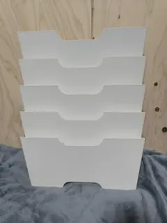 IKEA KVISSLE クヴィッスレ マガジンラック レター収納 壁掛け - メルカリ