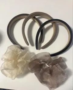 ヘアアクセサリーセット　カチューシャ　シュシュ