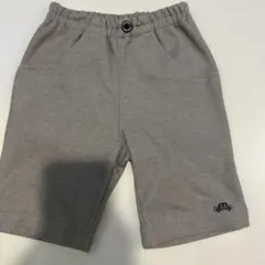 美品☆familiar☆ロゴ入りハーフパンツ☆サイズ100☆グレー色☆ファミリア