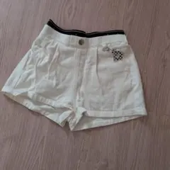 アイボリー ショートパンツ サイズ140