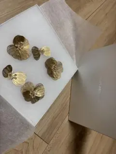 ANNANWEDDING ゴールド 花モチーフ ヘッドドレス