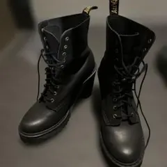 Dr. Martens レースアップ チャンキーヒール ブーツ ブラックのサムネイル