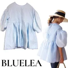 新品 bluelea シルキージャガードブラウス サックス ブルー ブルレア