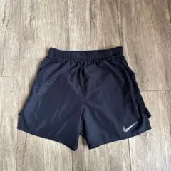 NIKE キッズ ショートパンツ　130 XS