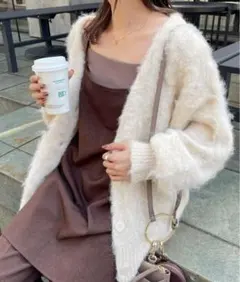 Item thumbnail for item cf9afa69-5497-479a-82ec-79e7c4f31a3b