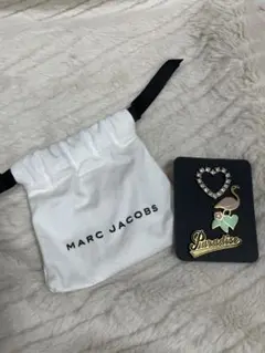 MARC JACOBS ピンバッジ チャームのサムネイル
