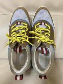 Item thumbnail for item 798b83b0-5fb1-49ec-8f7d-152953c38b50