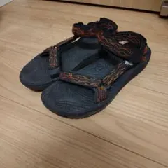 Teva アウトドアサンダル ブラック オレンジのサムネイル