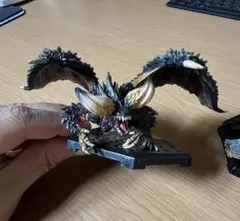 ネルギガンテ　ティガレックス　フィギュア　モンスターハンター　モンハン