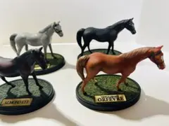 競馬 名馬 フィギュア アーモンドアイ キタサンブラック オルフェーブル ゴー…