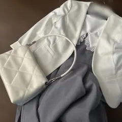 お値下げ中　エニィシス　白ジャケット　セレモニー　入学式入園式ママ