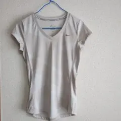 NIKE Dri-FIT Vネック 半袖Tシャツ ホワイトのサムネイル