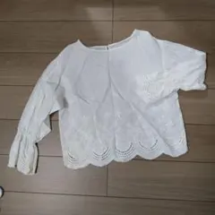 美品☆GU刺繍入りホワイト長袖ブラウス