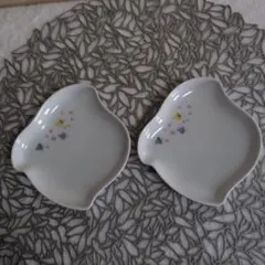 深川製磁・ 波形皿 2枚セット