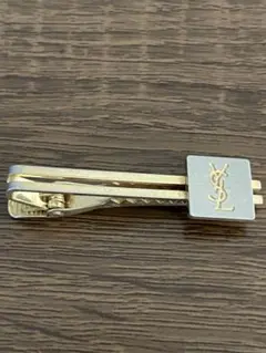 YVES SAINT LAURENTネクタイピン スクエアロゴ　イブサンローラン