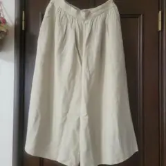 ベージュ ガウチョパンツ ゴムウエスト