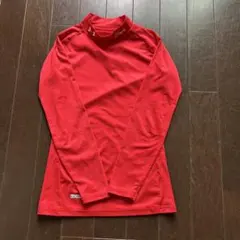 Under Armour heatgear アンダーシャツ 赤　　YLG