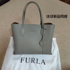 FURLA 　ヴィットリアハンドバッグ