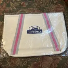 Item thumbnail for item ab348a91-f4c0-4f62-8ded-10e5a29cbb04