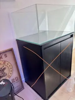 【9/29迄】大型アクリル水槽120×60×45 板厚8mm 風水使用/良品 2025年最新】水槽 60 45の人気アイテム - メルカリ 大型アクリル水槽120×60