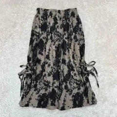 プリーツスカート　膝下丈　カジュアル　総柄　サイドスリット　リボン　S おしゃれ