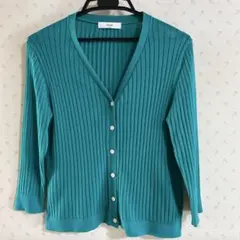 カーディガン　グリーン