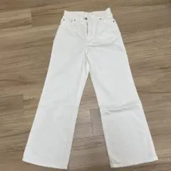 eimyホワイト デニムパンツ タグ付きのサムネイル
