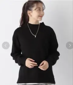 メルティスタンドスリットプルオーバー　ブラック