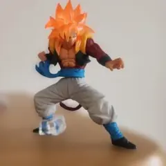ドラゴンボールHG　超サイヤ人4ゴジータ