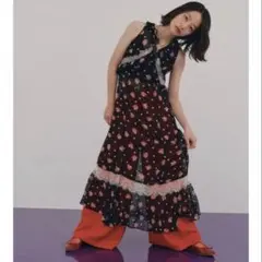 【新品】LILY BROWN × ANNA SUI バリエ柄ワンピース S