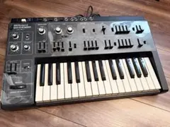 BA662搭載 x0xb0x TB-303クローン アナログシンセ 完動品 - メルカリ