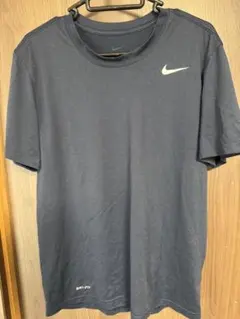 Nike ネイビー Tシャツ M