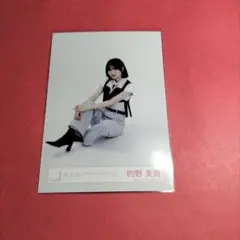 櫻坂46的野美青「Lonesomerabbit」ジャケット写真衣装