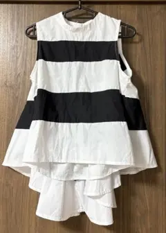 ボーダーフリルトップス