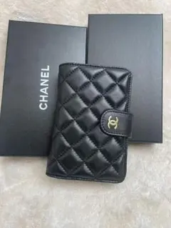 CHANEL シャネル マトラッセ 二つ折り財布 ラムスキン ゴールド金具
