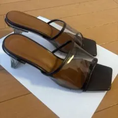 【美品】クリアストラップ オープントゥサンダルのサムネイル