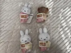 ミッフィ　1番くじ　D賞　マスコットバッジふわふわのお洋服