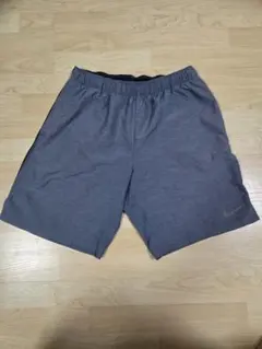 Nike DRI-FIT グレー XL ショートパンツ