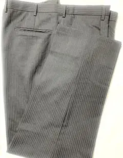 未使用近い　ダークグレー ストライプ スラックス　パンツ