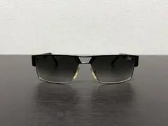 Item thumbnail for item 16102695-8884-45e5-b5e1-83d551ca62d3