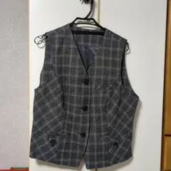 グレー系チェック ノースリーブベスト