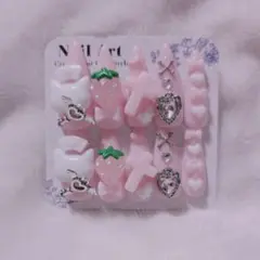 ❤︎現品❤︎ ゴテゴテ 量産型 地雷系 いちご ピンク
