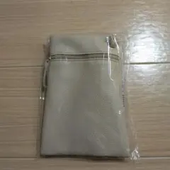 スマホショルダーバッグ ベージュ PVC製 H200mm x W110mm