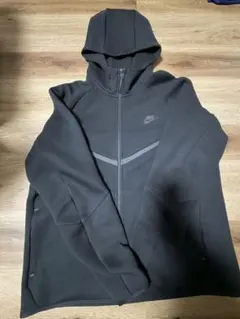 Nike テックフリース ブラック